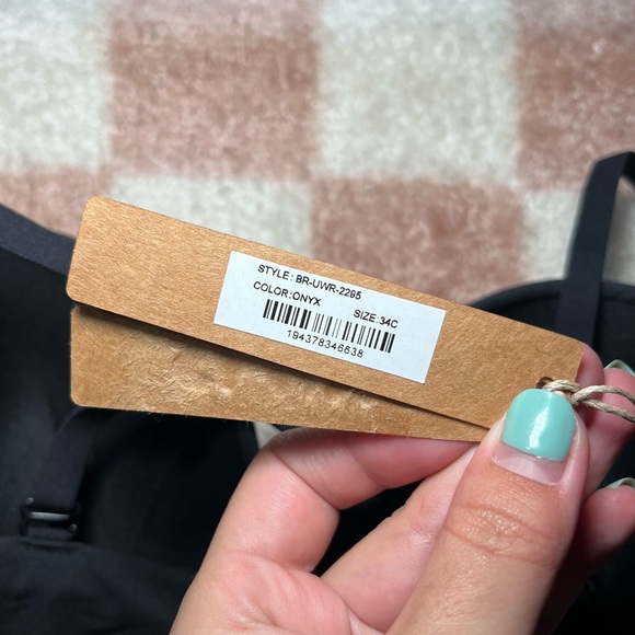 NWT Skims Fits Everybody Push Up Bra - Picture 4 of 5